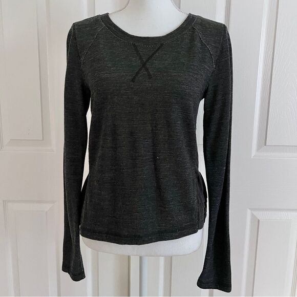 Lululemon Black Gray Sattva Pullover Sweater Merino Wool Blend Top EUC - Picture 3 of 9